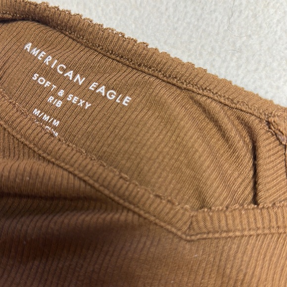 American Eagle Cropped Tank Top - Picture 4 of 4